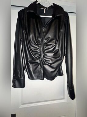 BCBG Black Faux Leather Ruched Front Button-Down Jacket NWT Size Large
